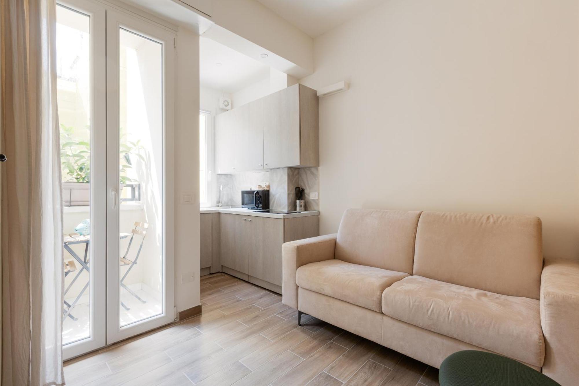 Forlanini M4 Modern With Balcony *